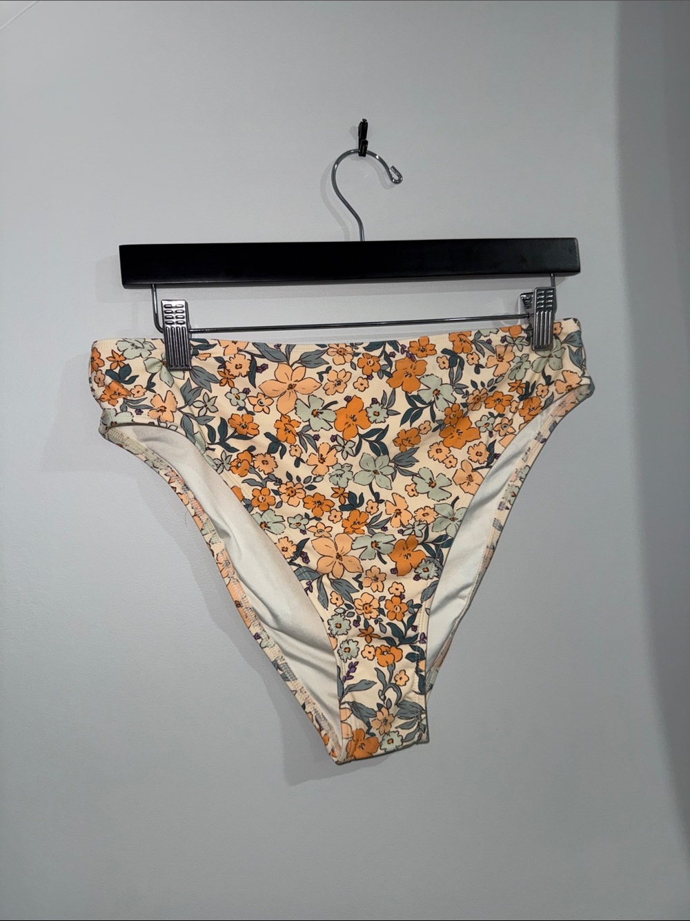 Cupshe Orange & Cream Floral Bikini Bottoms